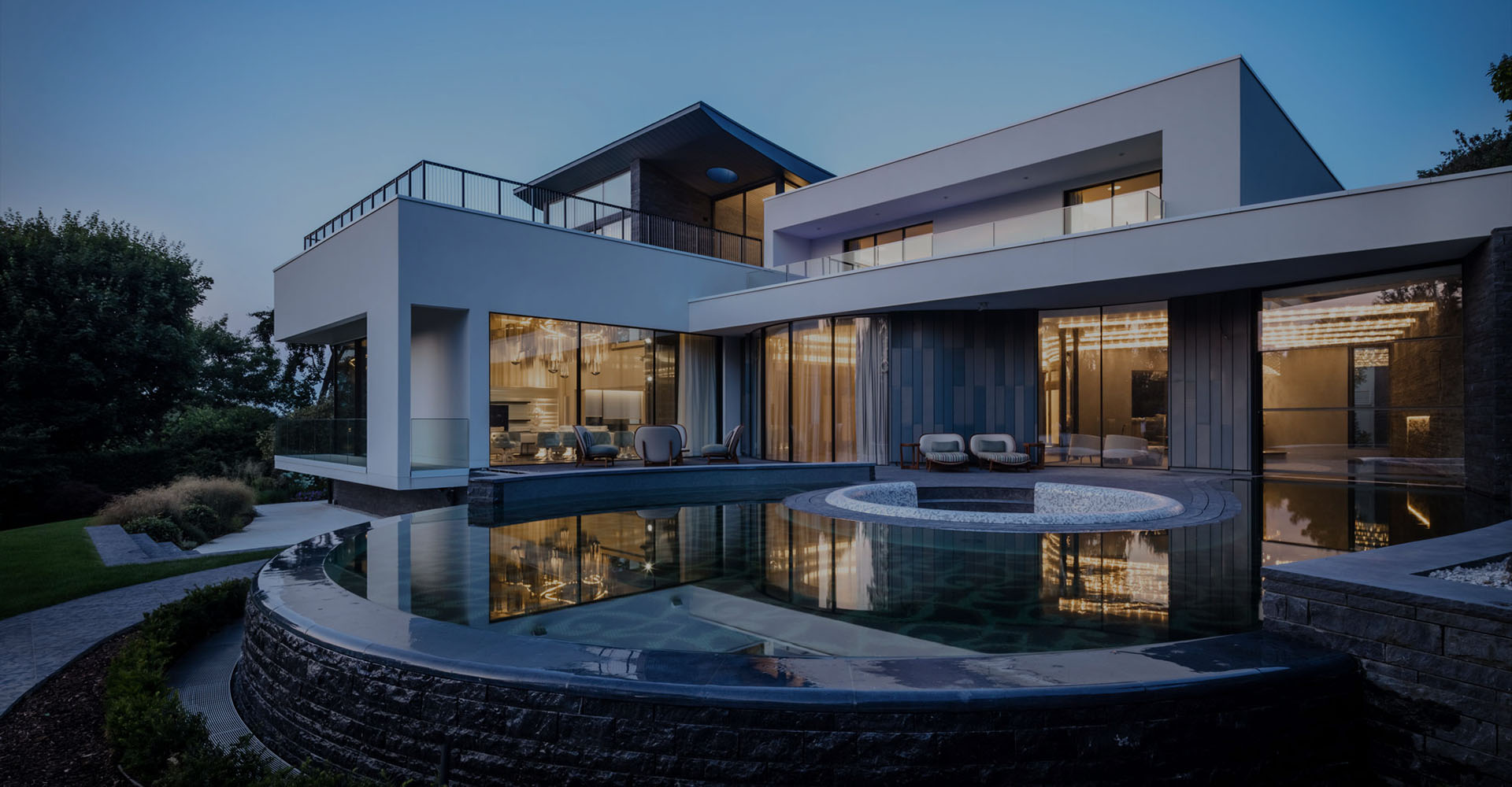 rev_home1_1